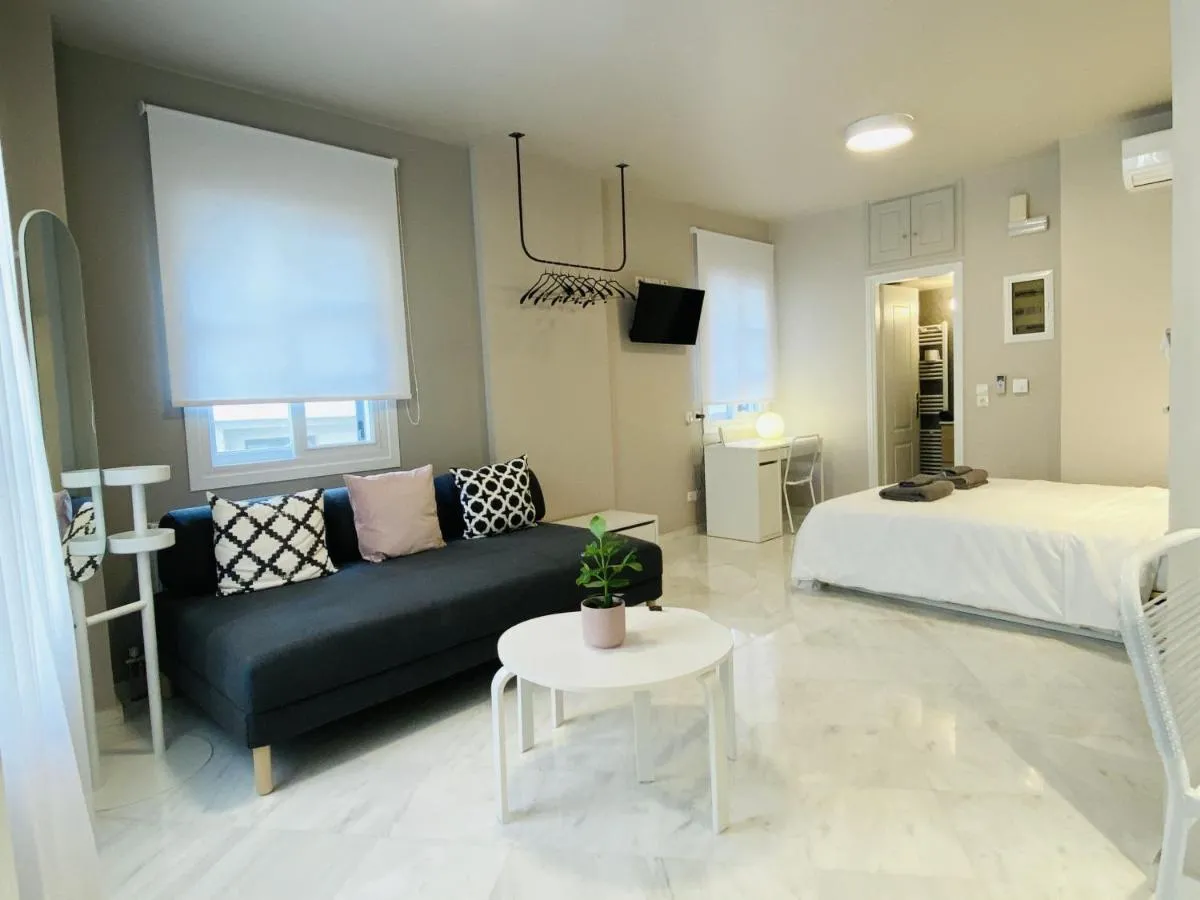 Image 1 of Luxury Studio in Historical Center, Syntagma-Plaka