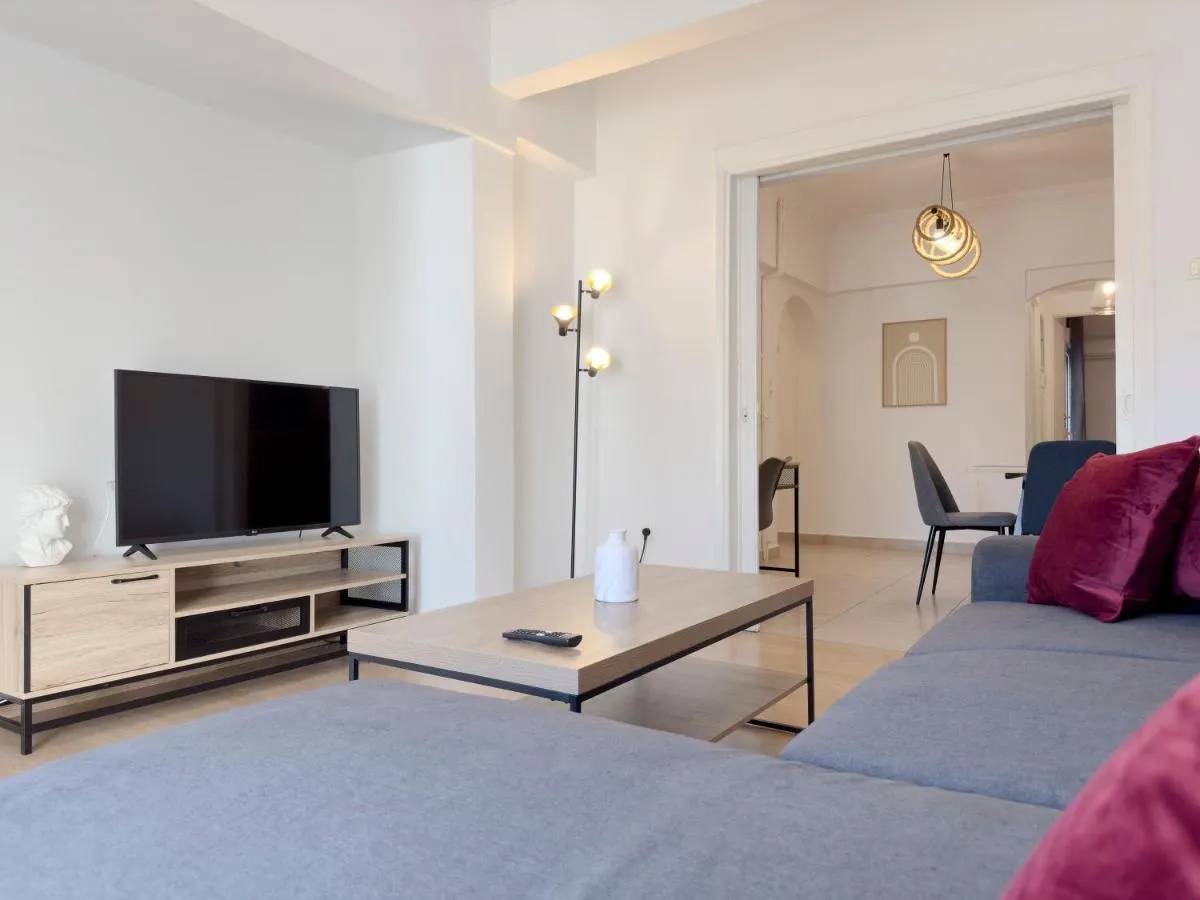 Image 4 of Marnis Spacious 105 sqm apt in Athens