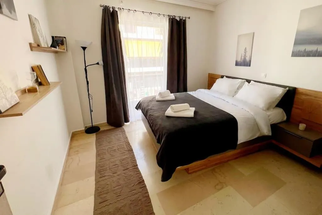 Image of Minimal 3BR Apartment in Athens