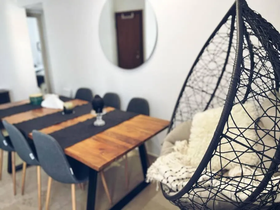 Image 2 of Minimal 3BR Apartment in Athens