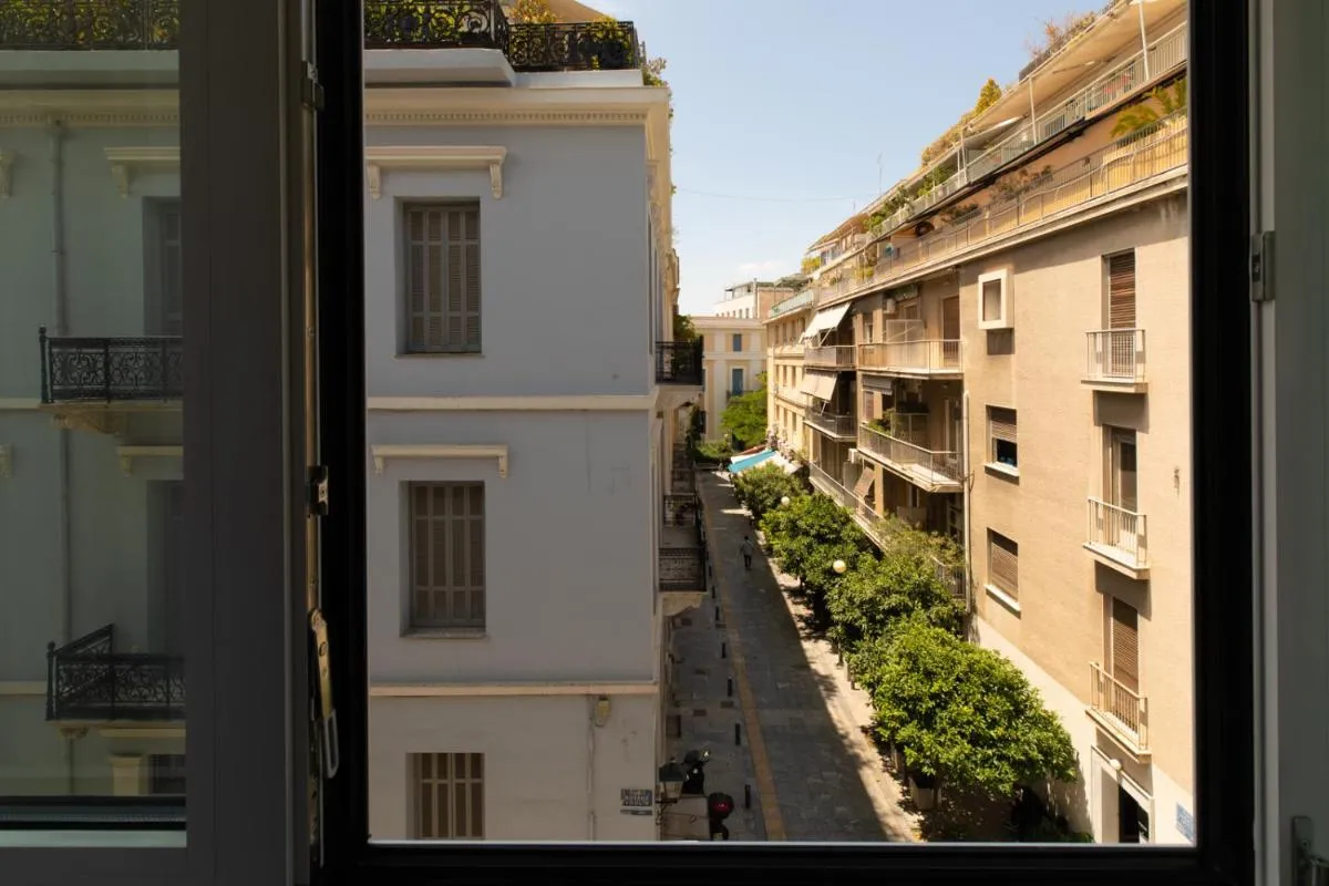 Image 2 of Minimal apartment in Plaka