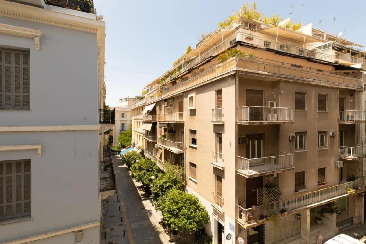 Image 1 of Minimal apartment in Plaka