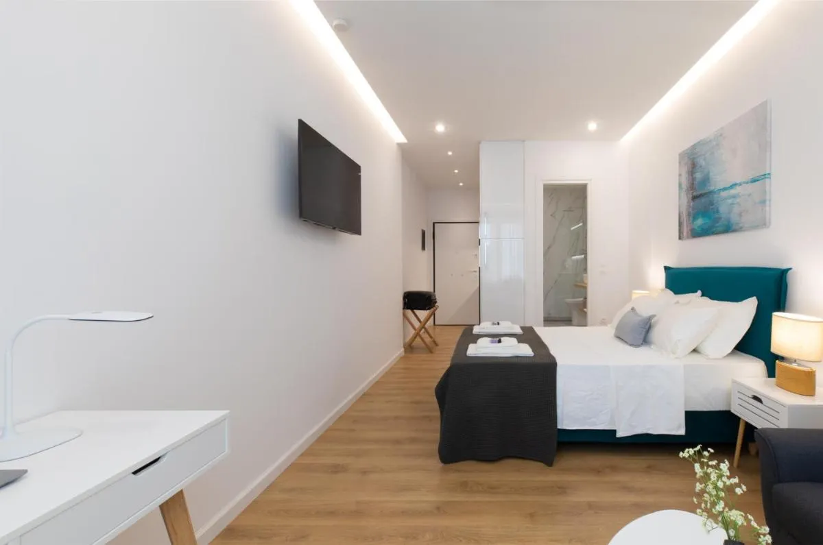 Image 4 of Minimal apartment in Plaka