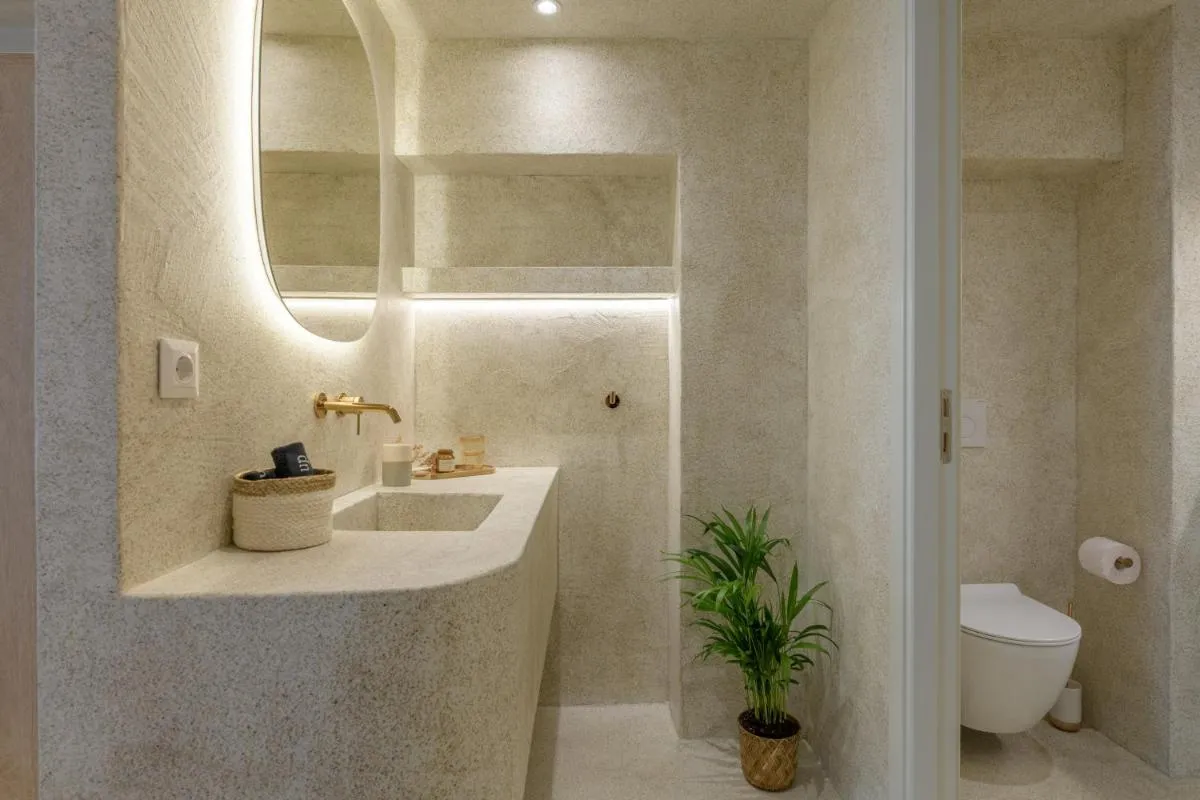 Image 2 of Minimalist Oasis in Athens