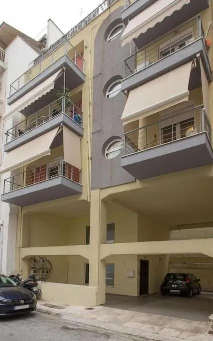 Image 5 of Modern Apartment in the Heart of the City
