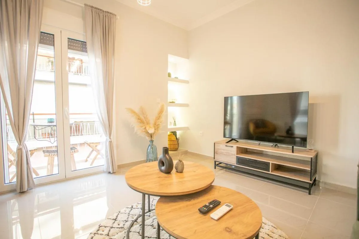 Image 4 of Modern and Luxury apartment