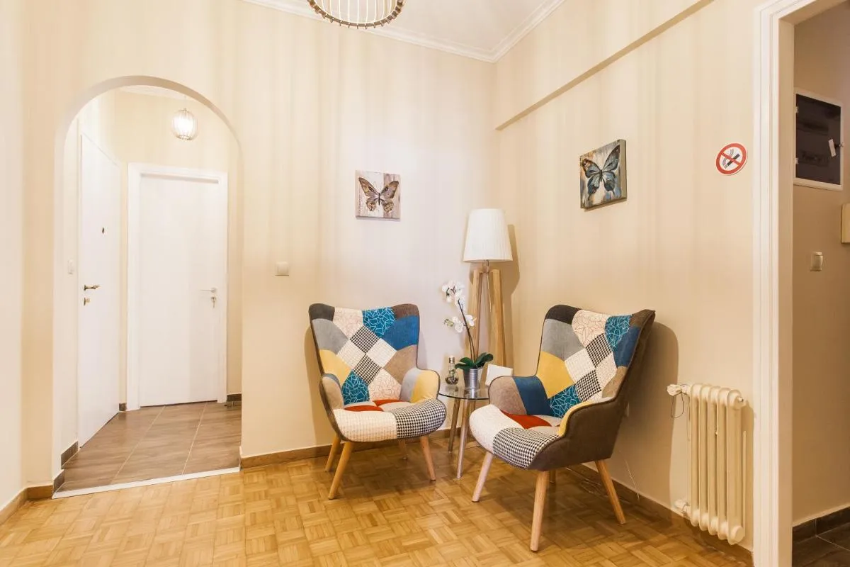 Image 4 of Museum of Modern Art Apartment next to Suggrou Fix metro- big, safe and central