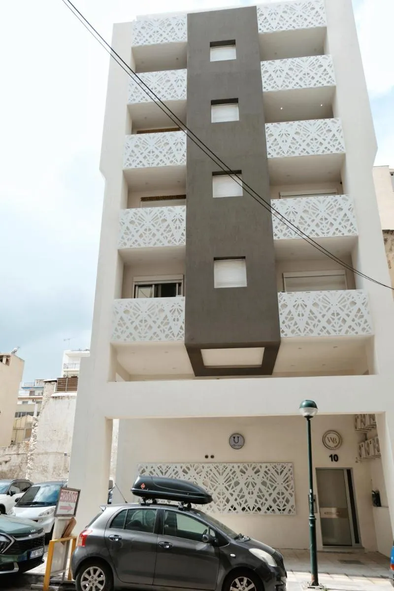 Image 5 of Near Pireas Port-Brand New Suite