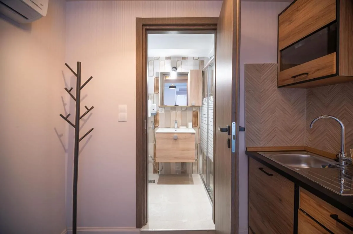 Image 2 of Niki Athens Suites – Cosy Suite in the historical center of Athens