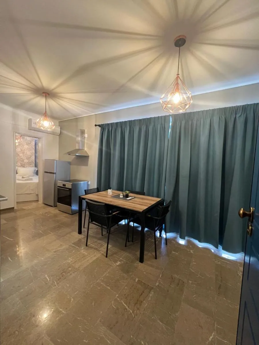 Image 3 of Nikis Penthouse