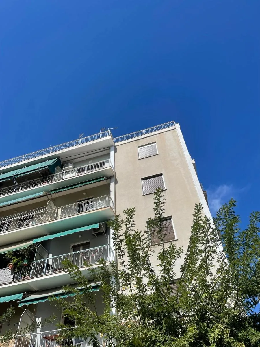 Image 6 of PAGRATI FLAT 7