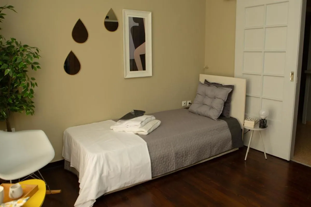 Image 6 of Parthenon View Apartment