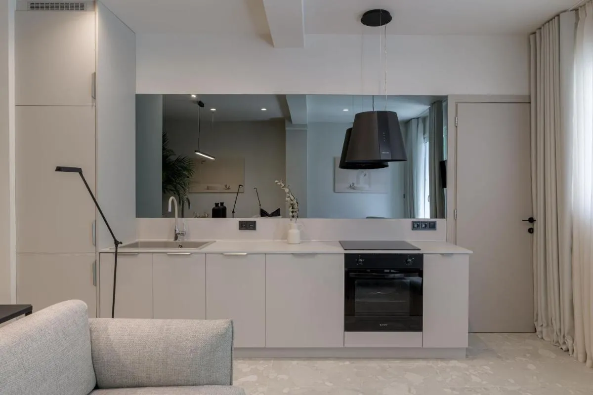 Image 2 of Penthouse W/ View & Plunge Pool