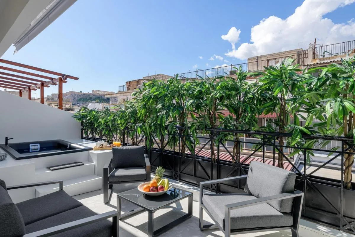 Image 4 of Penthouse W/ View & Plunge Pool