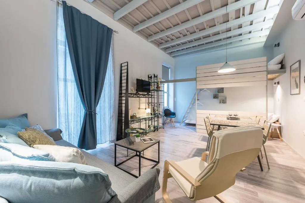 Image of Plaka Akrokeramo House #1