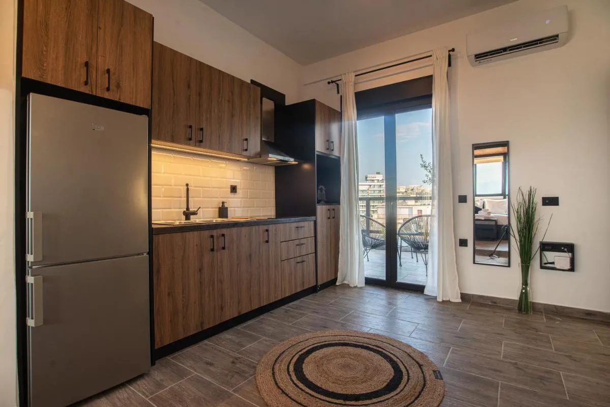 Image 4 of Private Jacuzzi & Acropolis View – The Urban Loft