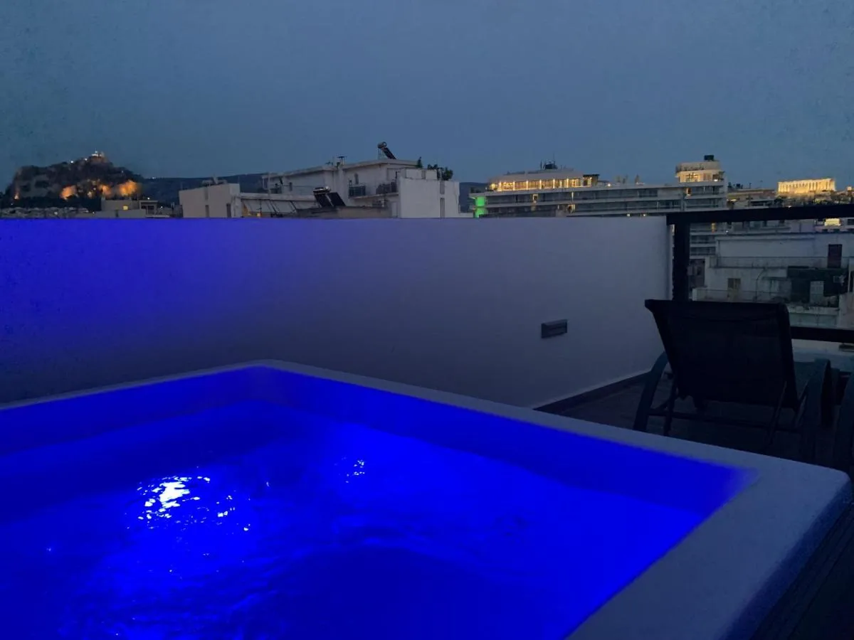 Image 3 of Private Jacuzzi & Acropolis View – The Urban Loft