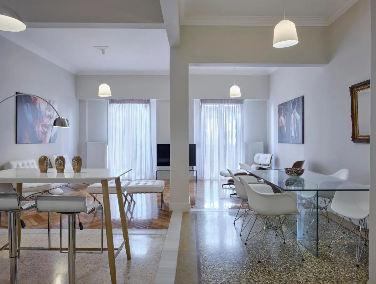 Image 1 of Quiet, central 2bd Apt, Kolonaki