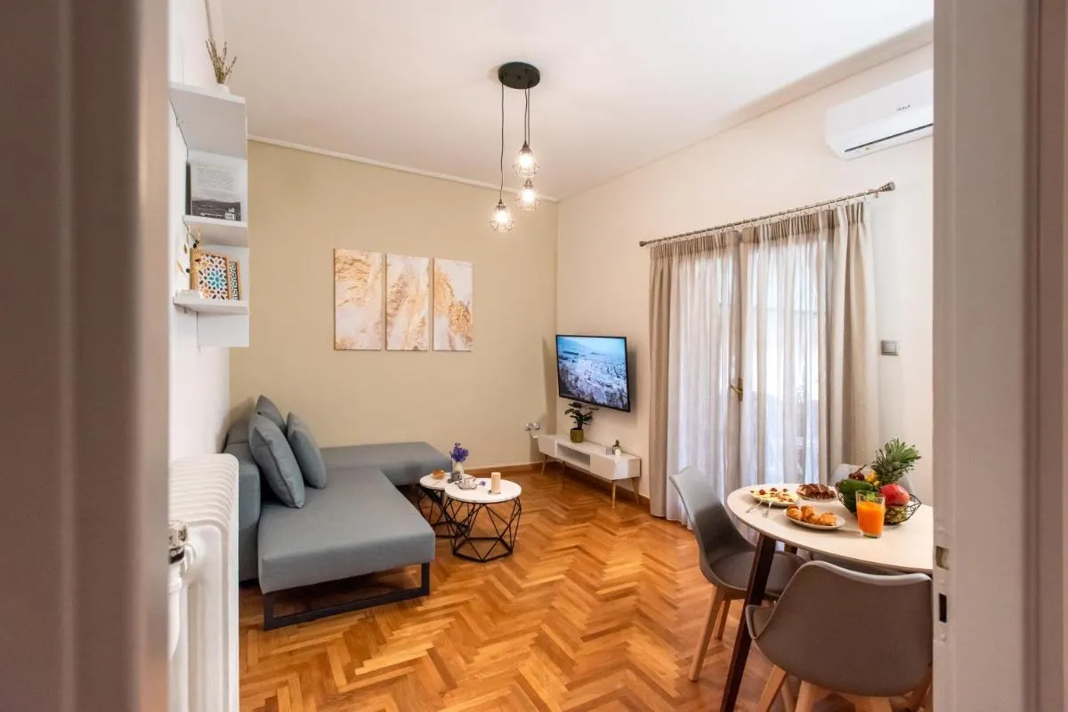 Image 4 of Relax Apartment Under Acropolis