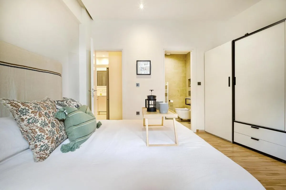 Image 6 of Renovated Kallimarmaro Apt in Athens Historic center