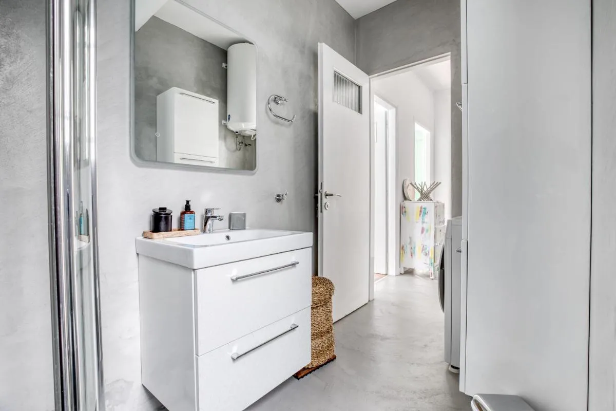 Image 2 of SMG Boutique Apartments