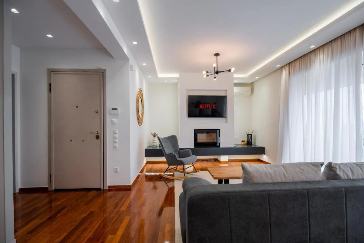 Image 2 of Sesilia Sea View Apartment