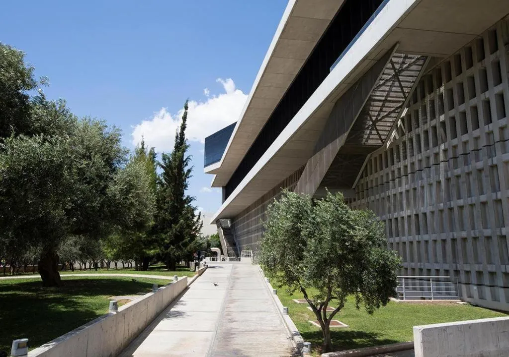 Image 5 of Skip Away from the Acropolis Museum by Athenian Homes