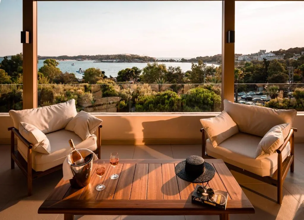Image of Somewhere Vouliagmeni