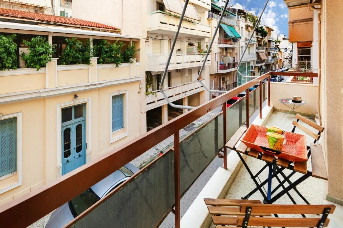 Image 5 of Spacious 3 Bedroom apt near Acropolis museum