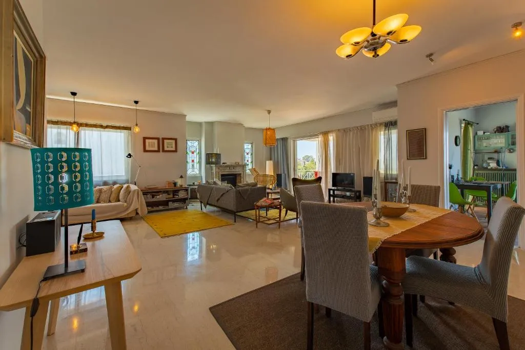 Image of Spacious apartment in Kavouri