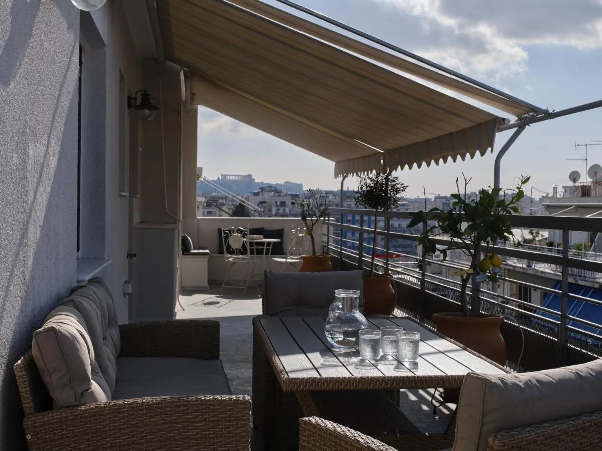 Image 5 of Stunning-Classical 2BD Penthouse