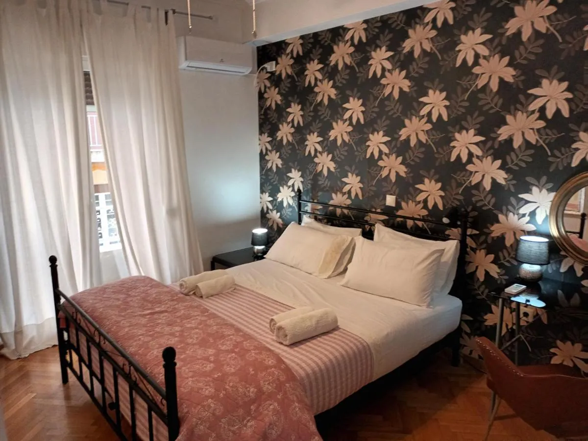 Image 6 of Stunning apartment in the heart of Athens