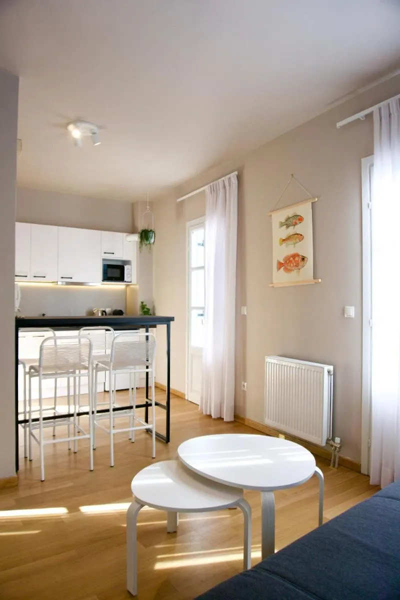 Image 4 of Syntagma Square: Amazing Cozy Studio – Whale