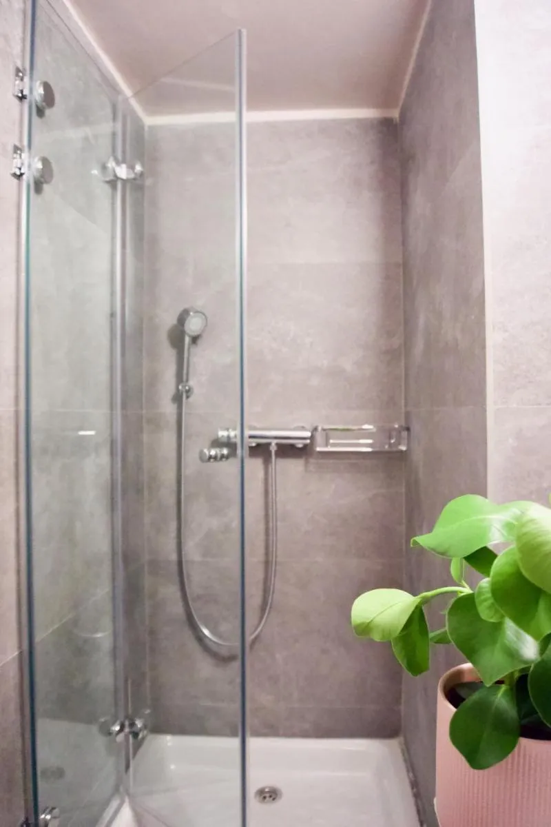 Image 3 of Syntagma Square: Amazing Cozy Studio – Whale