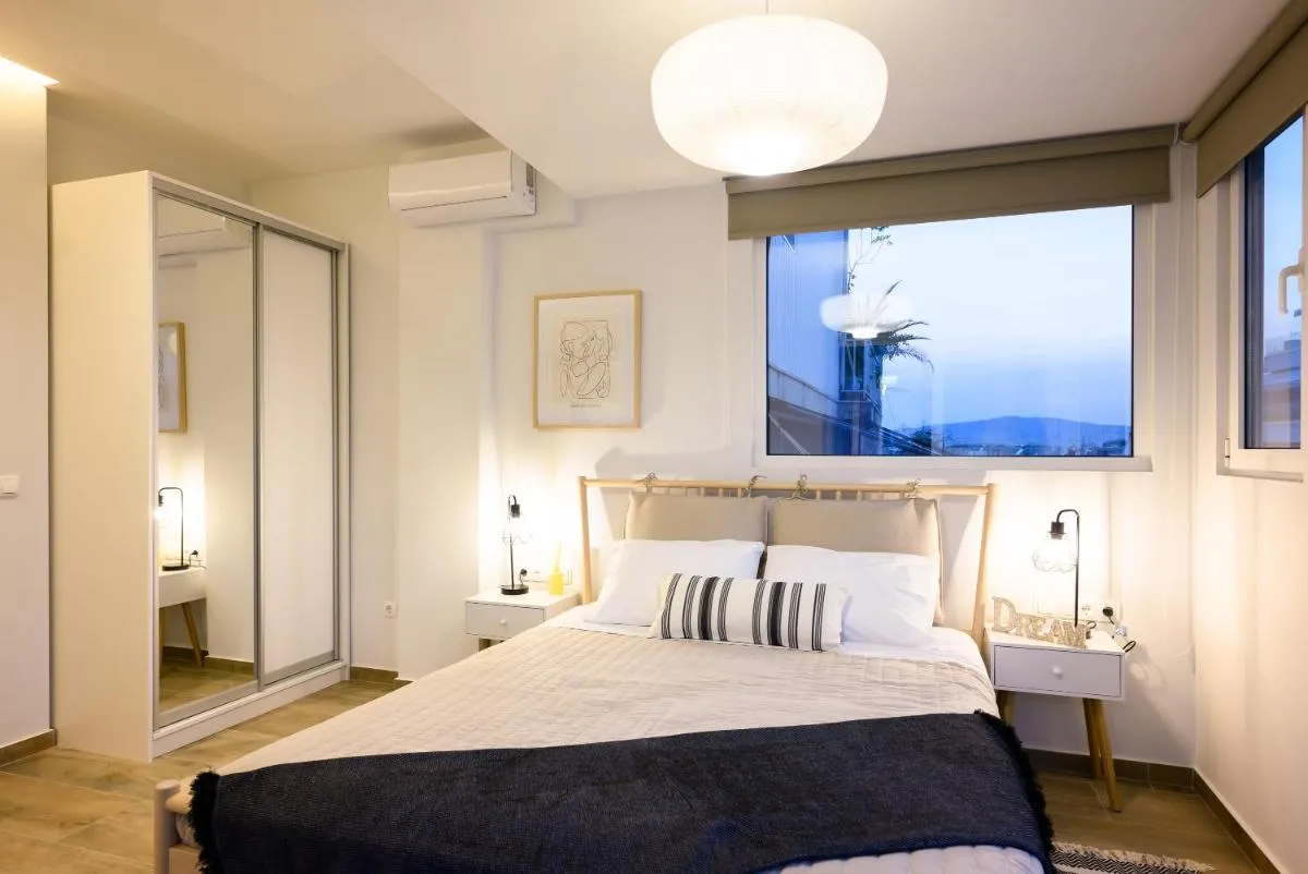 Image 6 of The H Experience – Urban 2BD Rooftop Athens Center