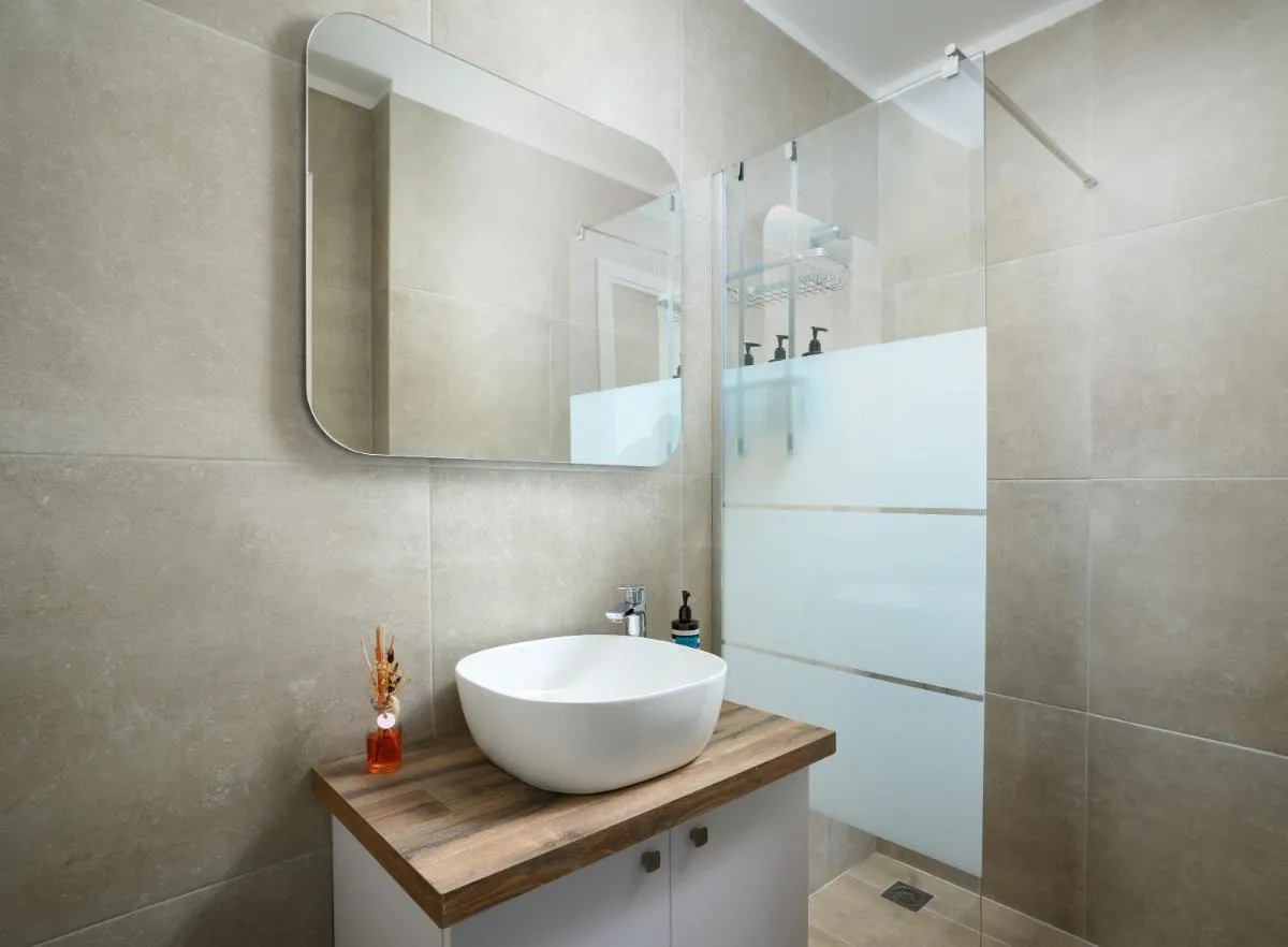 Image 2 of The H Experience – Urban 2BD Rooftop Athens Center