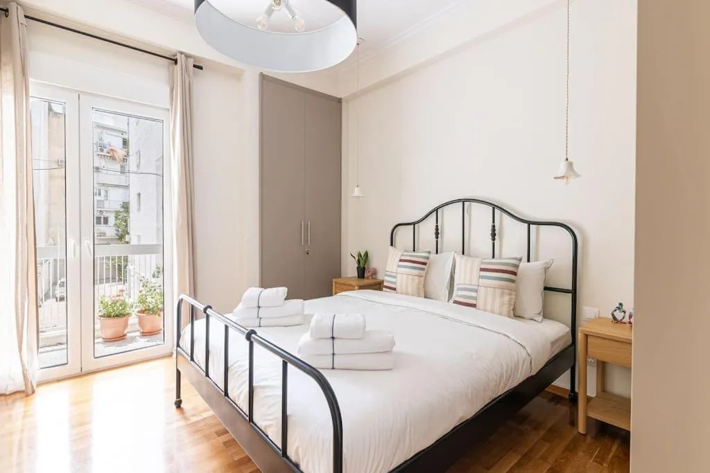 Image 6 of Thrive apt 100metre to Acropolis