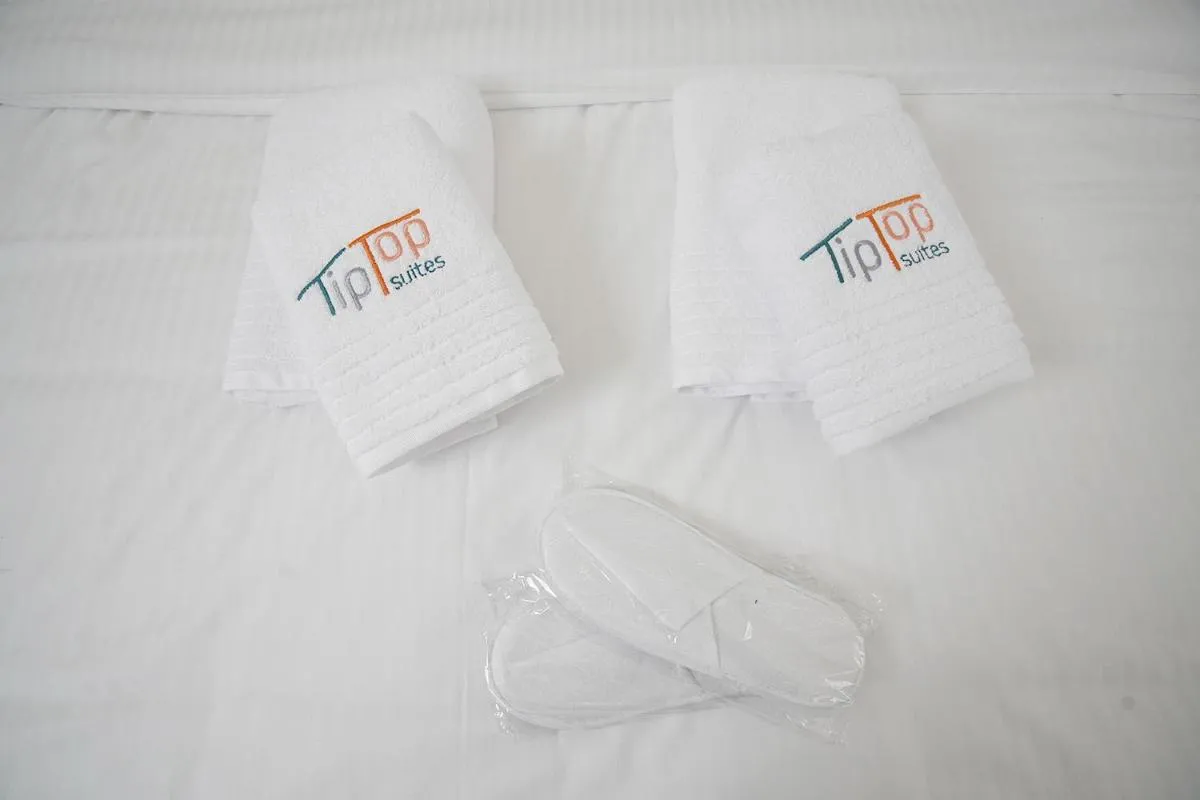 Image 2 of TiP – ToP Suites
