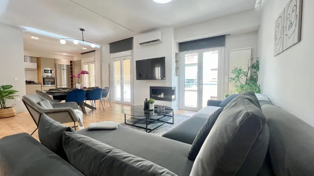 Image of Trion Ierarchon Modern 3 bdr apt in Petralona