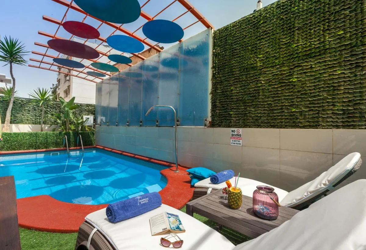 Image 3 of Tropical Hotel
