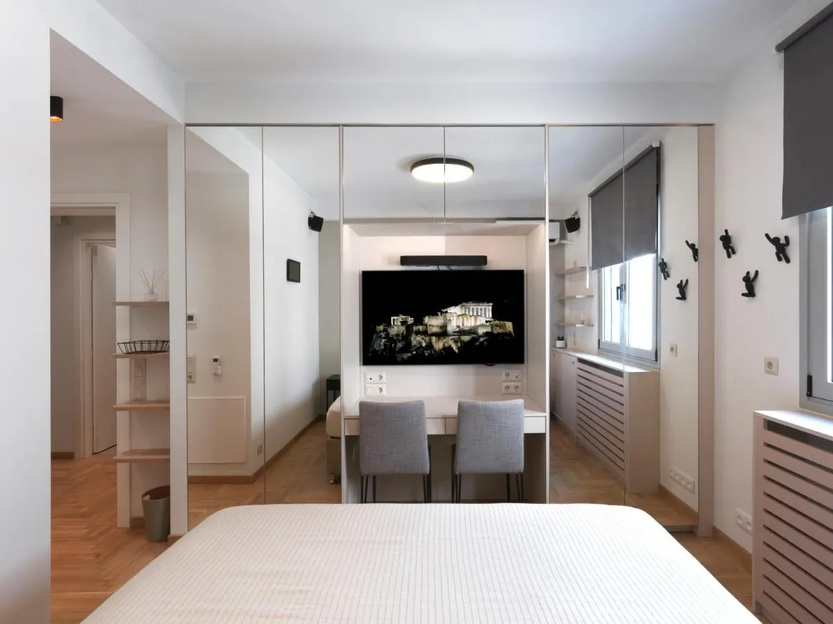 Image 6 of Unique Elegant Apartment