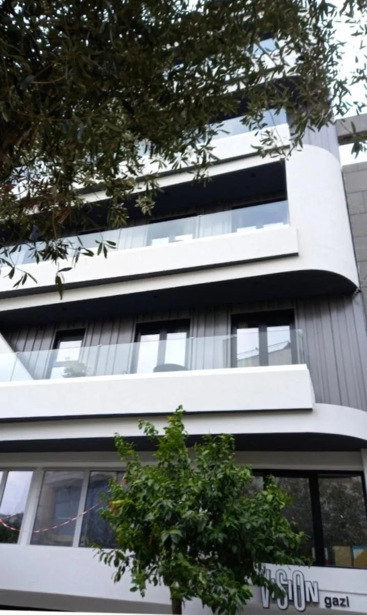 Image 5 of Vision Gazi