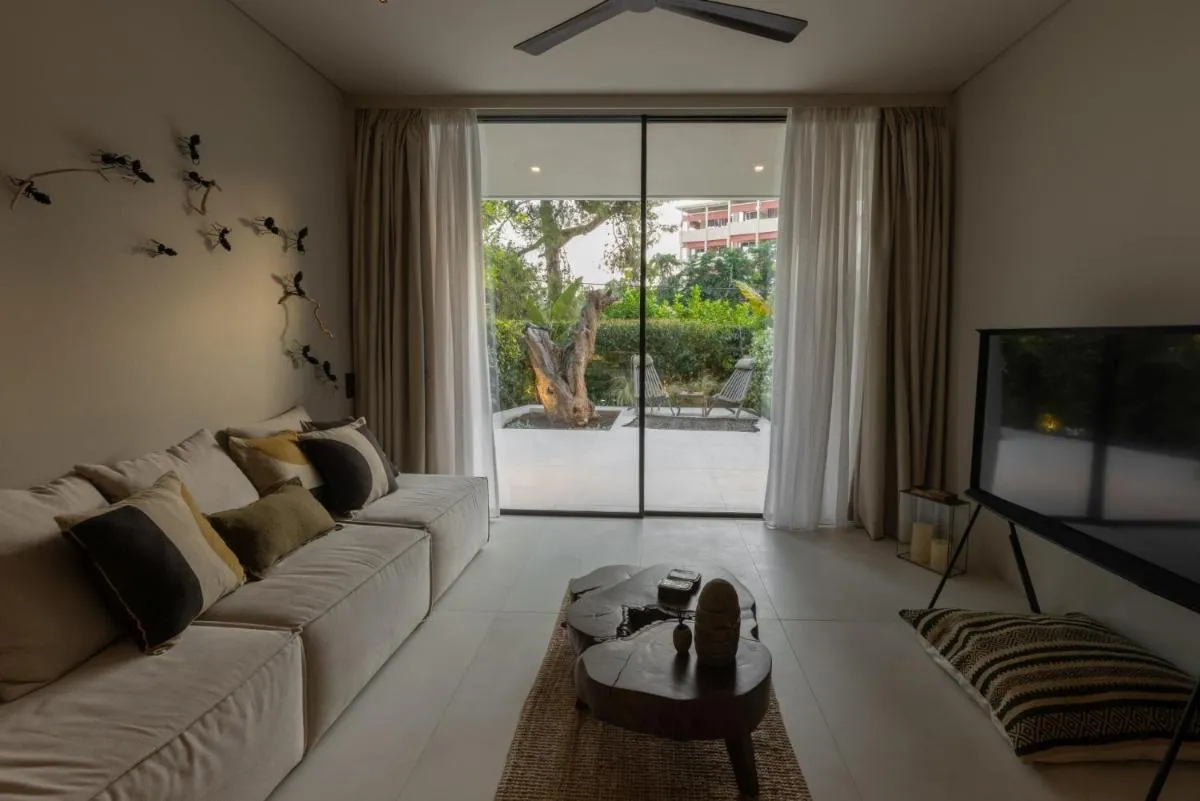 Image 4 of Vouliagmeni Apartments 18