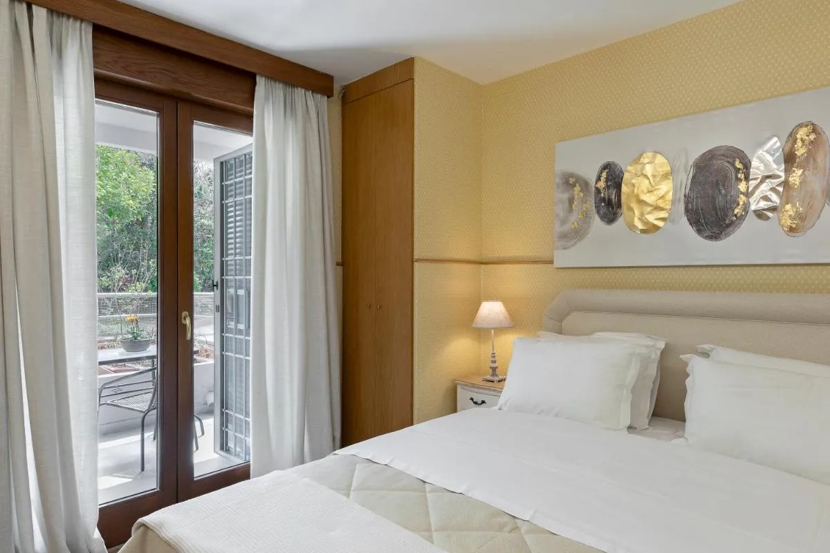 Image 5 of Vouliagmeni’s Elegance by Acropolis Suites