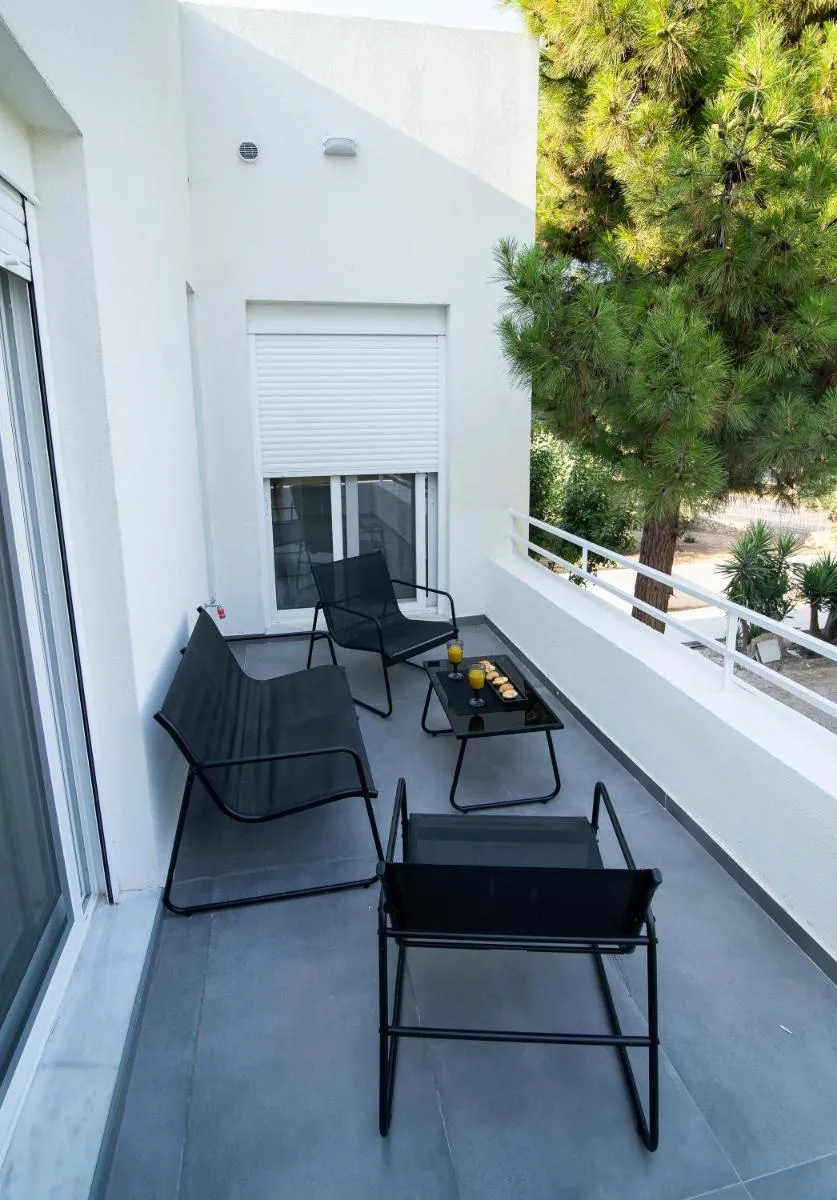 Image 5 of White House Vouliagmeni 1- 2BD Free Parking, Next to the Sea
