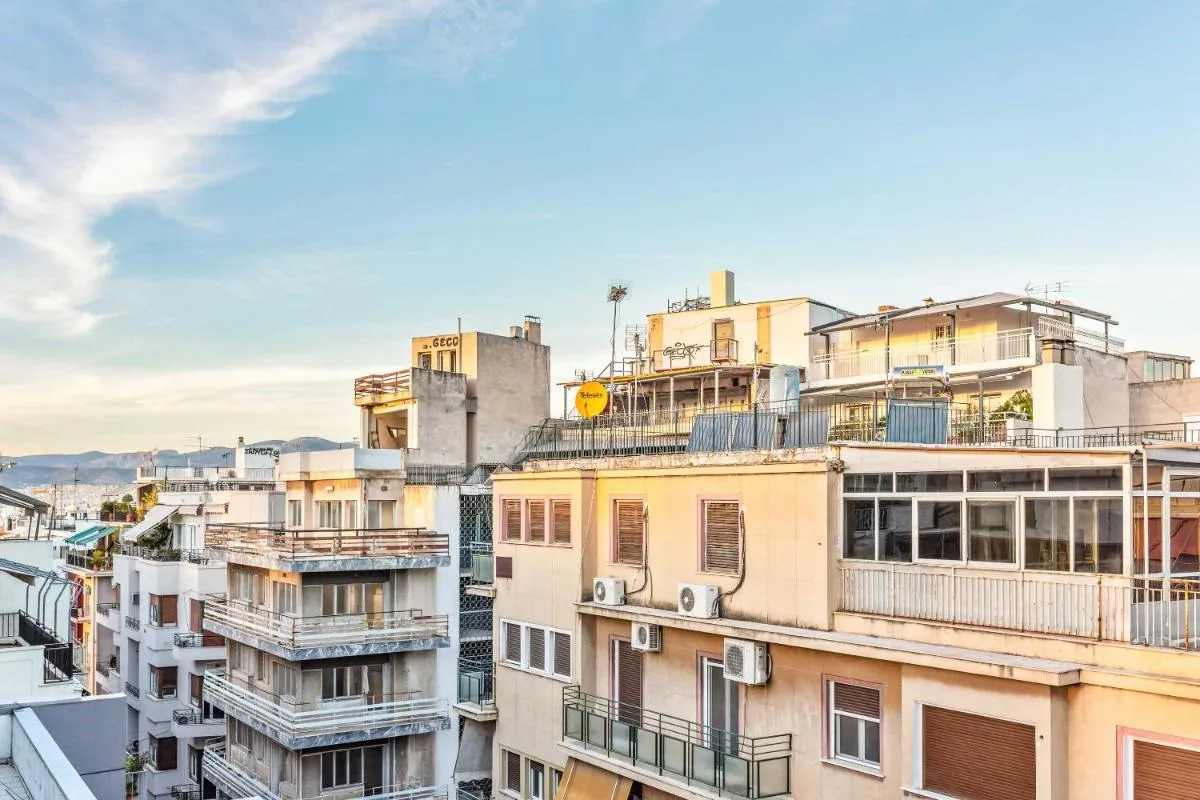 Image 4 of limehome Athens Solonos City Center