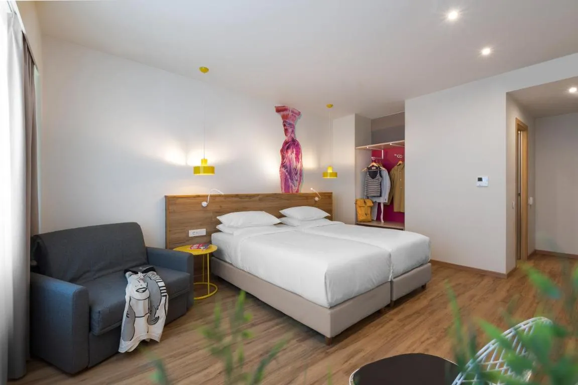 Image of ibis Styles Athens Routes