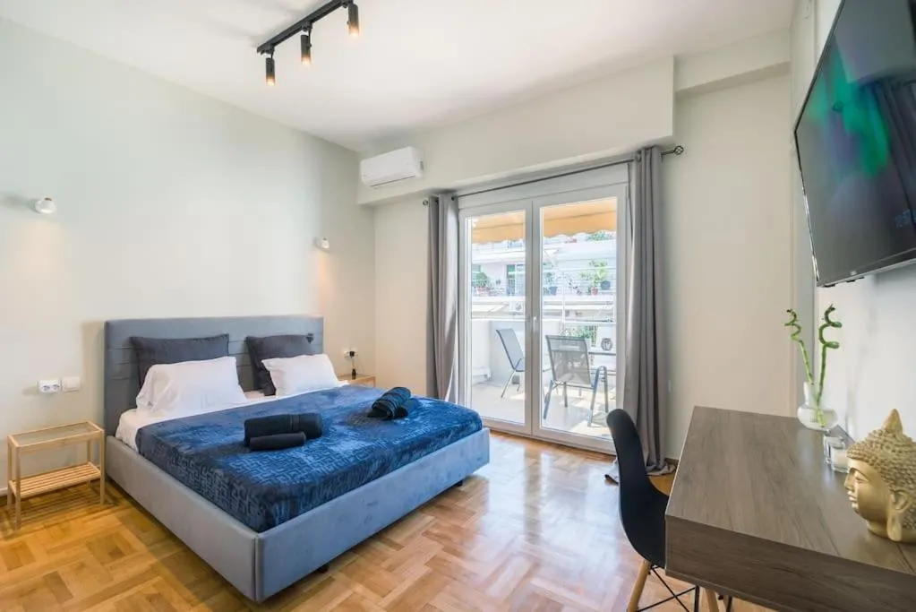 Image 1 of lecabetus penthouse