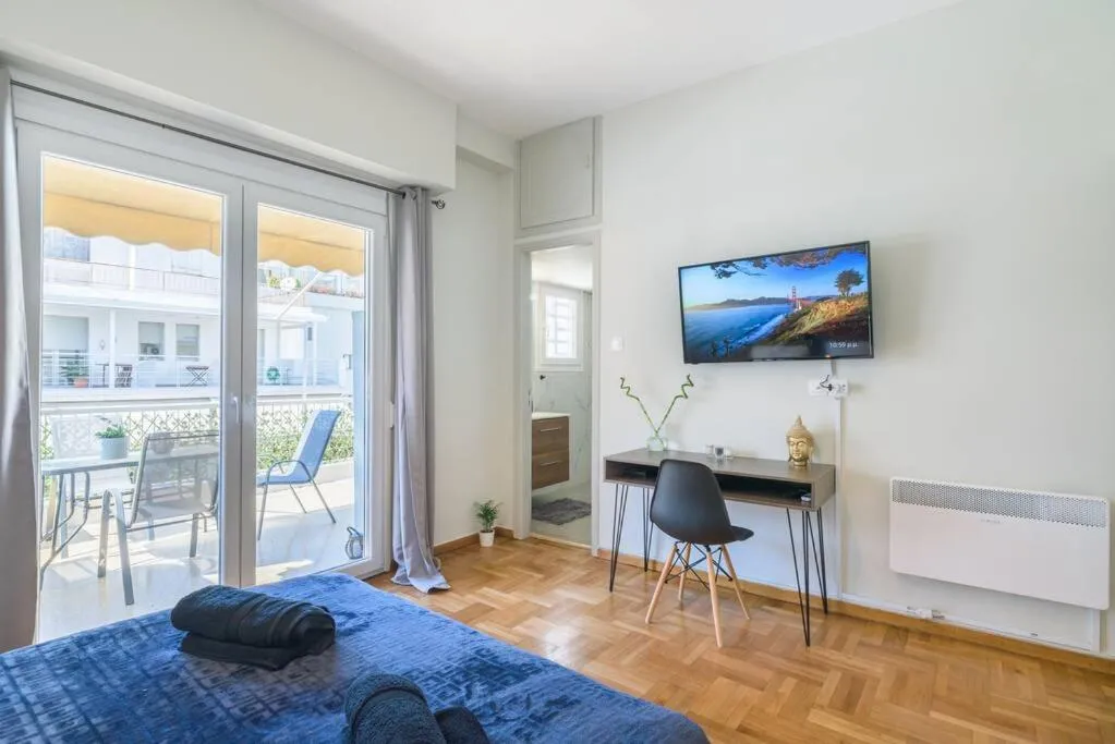 Image 2 of lecabetus penthouse