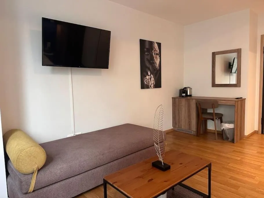 Image of luxury Suites Athens 1